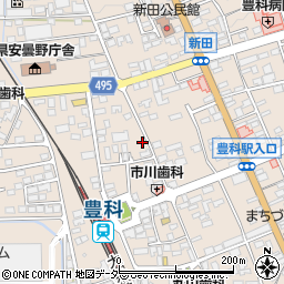 長野県安曇野市豊科新田4918-4周辺の地図