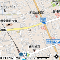 長野県安曇野市豊科新田5955周辺の地図