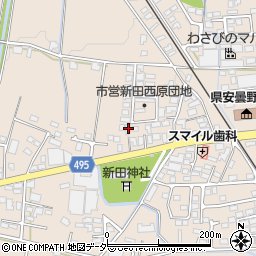 長野県安曇野市豊科新田5231-18周辺の地図