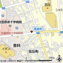 長野県安曇野市豊科南穂高527周辺の地図