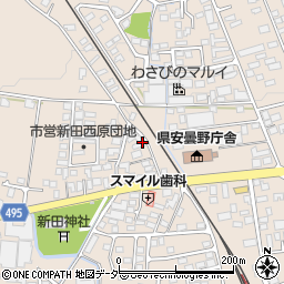 長野県安曇野市豊科新田5021-1周辺の地図