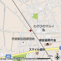 長野県安曇野市豊科新田5016-4周辺の地図