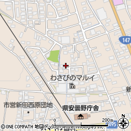 長野県安曇野市豊科新田4995-11周辺の地図