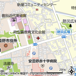 長野県安曇野市豊科新田5678周辺の地図