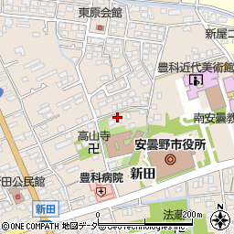 長野県安曇野市豊科新田5630-8周辺の地図