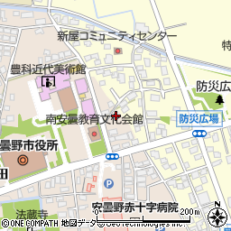 長野県安曇野市豊科5684周辺の地図