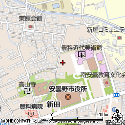 長野県安曇野市豊科5620周辺の地図