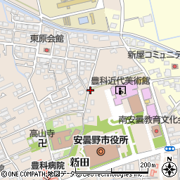 長野県安曇野市豊科新田5620-12周辺の地図