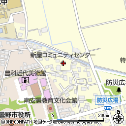 新屋公民館周辺の地図