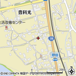 長野県安曇野市豊科光1607周辺の地図