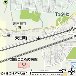 石川県加賀市小菅波町リ周辺の地図
