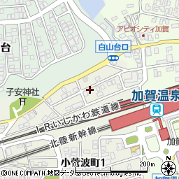 石川県加賀市小菅波町平周辺の地図