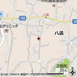 長野県小諸市八満280-1周辺の地図