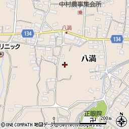 長野県小諸市八満571周辺の地図