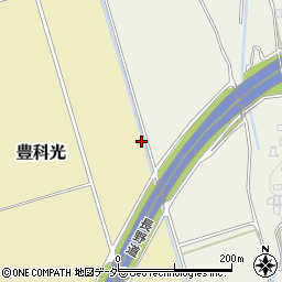 長野県安曇野市豊科光8677周辺の地図
