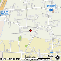群馬県伊勢崎市本関町1035-1周辺の地図