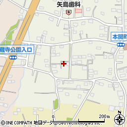 群馬県伊勢崎市本関町1136周辺の地図