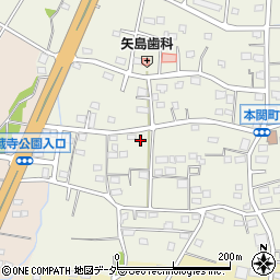 群馬県伊勢崎市本関町1128-1周辺の地図