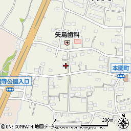 群馬県伊勢崎市本関町1126周辺の地図
