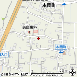 群馬県伊勢崎市本関町1113周辺の地図