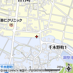 石川県小松市吉竹町と16-2周辺の地図
