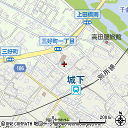 岩田屋商店周辺の地図