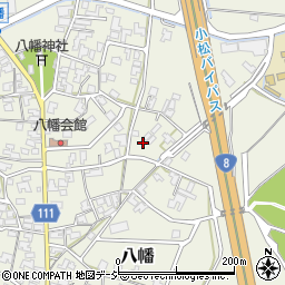 石川県小松市八幡戊104周辺の地図