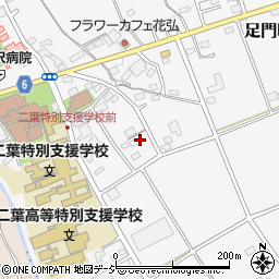 群馬県高崎市足門町301-4周辺の地図