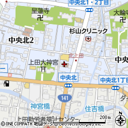 新田自治会館周辺の地図