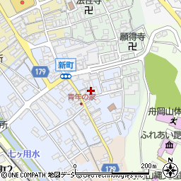 醤油吉田屋商店周辺の地図