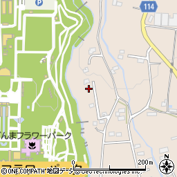 群馬県前橋市鼻毛石町2584周辺の地図