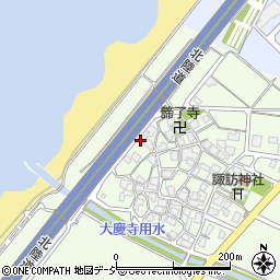 石川県白山市石立町821-1周辺の地図