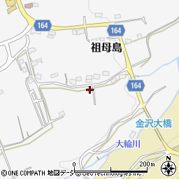 群馬県渋川市祖母島2323-4周辺の地図