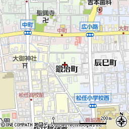 石川県白山市鍛治町周辺の地図