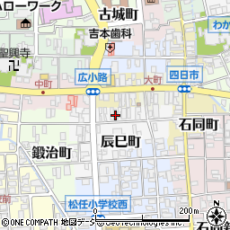 石川県白山市辰巳町13周辺の地図