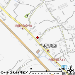 群馬県渋川市祖母島689周辺の地図