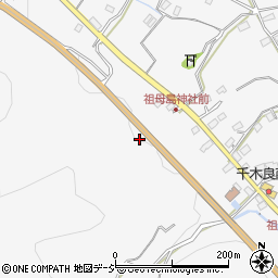 群馬県渋川市祖母島2067-2周辺の地図