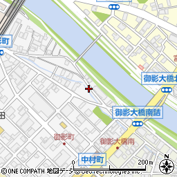 石川県金沢市御影町11-15周辺の地図