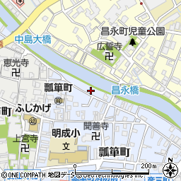 石川県金沢市瓢箪町10-8周辺の地図