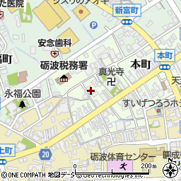 富山県砺波市本町8-16周辺の地図