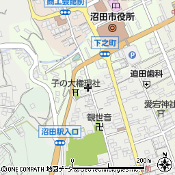 群馬県沼田市鍛冶町929-1周辺の地図