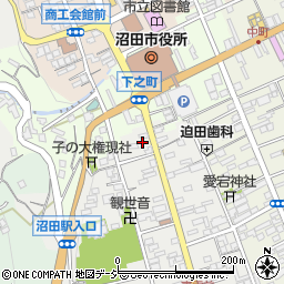 群馬県沼田市鍛冶町甲-911周辺の地図