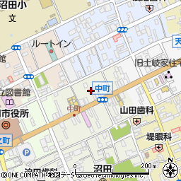 岡本屋商店周辺の地図