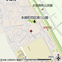 本郷町四区公民館周辺の地図