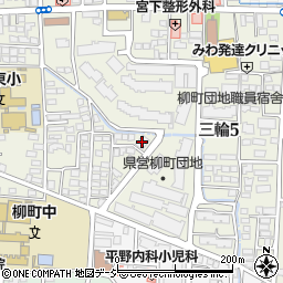 ファッションクリーニング三浦周辺の地図