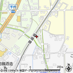 富山県砺波市千代21-12周辺の地図