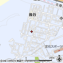 富山県小矢部市埴生2600-241周辺の地図