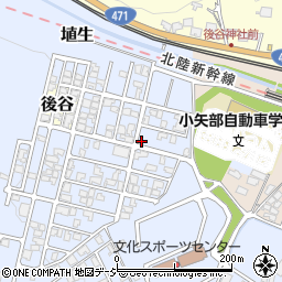 富山県小矢部市埴生2600-30周辺の地図