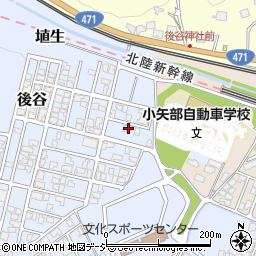 富山県小矢部市埴生2600-21周辺の地図