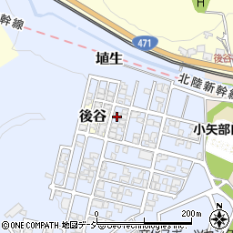 富山県小矢部市埴生2600-66周辺の地図